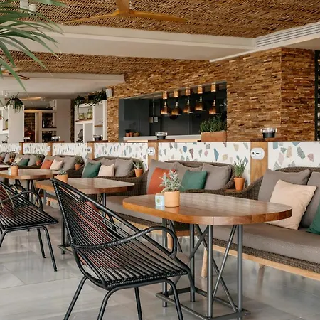 Готель Me Ibiza - The Leading Of The World 5*