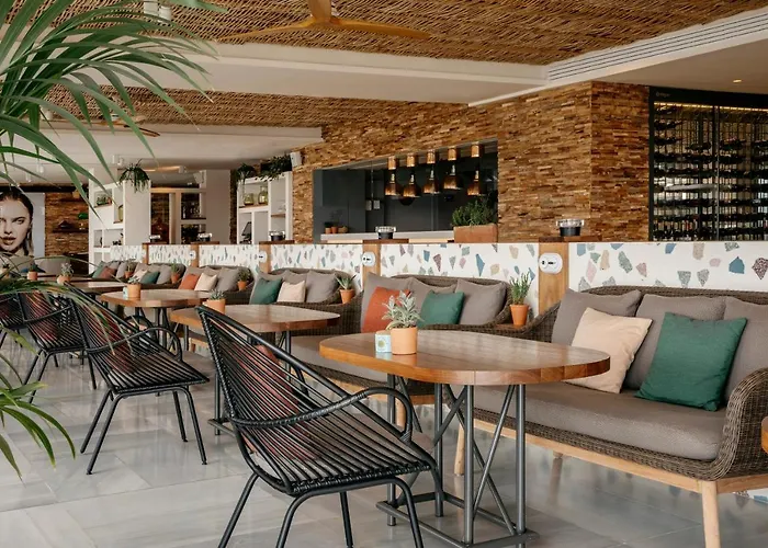 Szálloda Me Ibiza - The Leading Of The World 5*