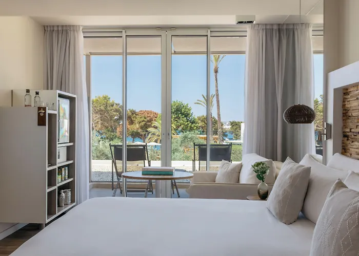 Szálloda Me Ibiza - The Leading Of The World 5*