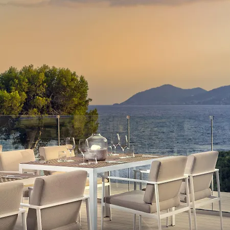 Me Ibiza - The Leading Of The World 5* 圣埃乌拉利亚