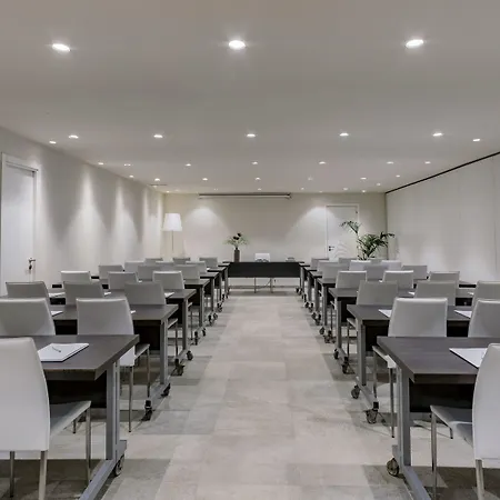 Me Ibiza - The Leading Of The World 5* 圣埃乌拉利亚