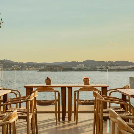 Me By Melia Ibiza - The Leading Of The World 호텔 산타 에우랄리아 데 리오