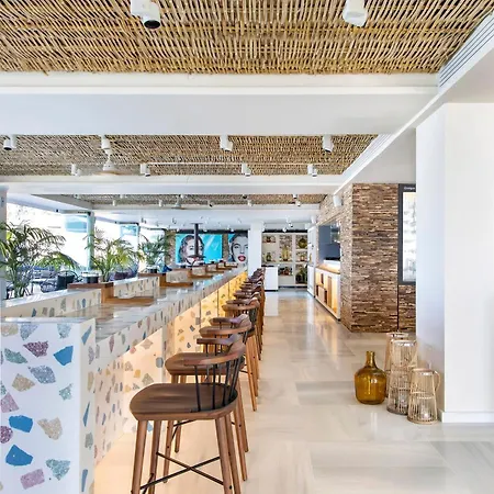 Me By Melia Ibiza - The Leading Of The World 5*