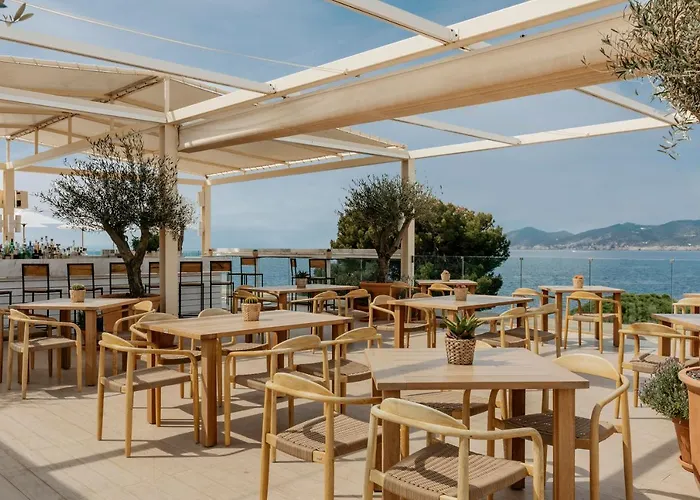 Me Ibiza - The Leading Of The World 호텔 5*