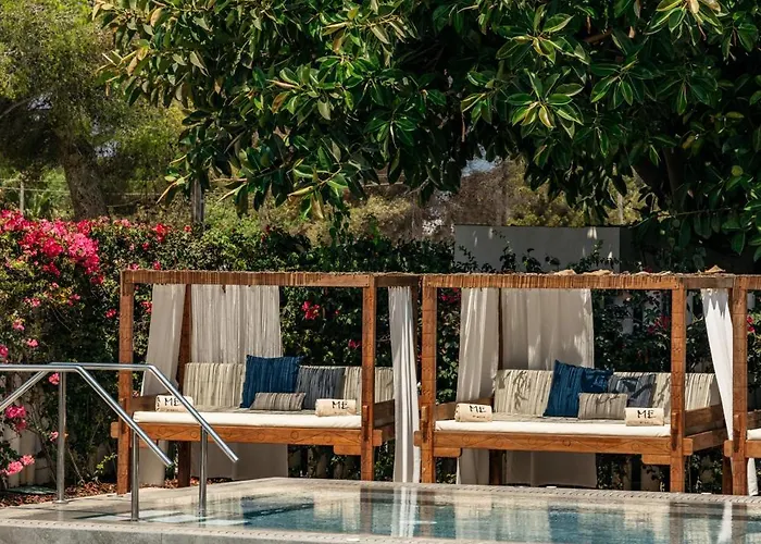 酒店 Me Ibiza - The Leading Of The World 圣埃乌拉利亚