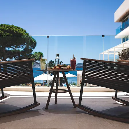 Me Ibiza - The Leading Of The World Santa Eularia des Riu