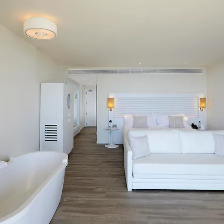 Me Ibiza - The Leading Of The World Otel 5*
