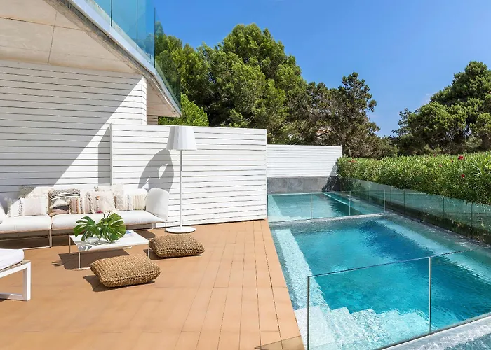 Me Ibiza - The Leading Of The World Hotel