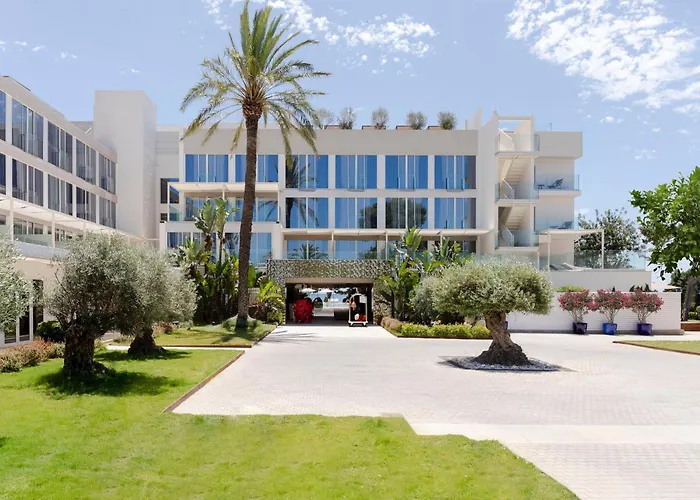 Me Ibiza - The Leading Of The World Hotel