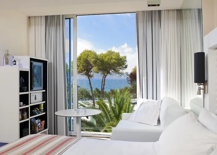 Me Ibiza - The Leading Of The World 5*